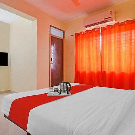 Super Hotel O Dk Reddy Square Хайдарабад Экстерьер фото